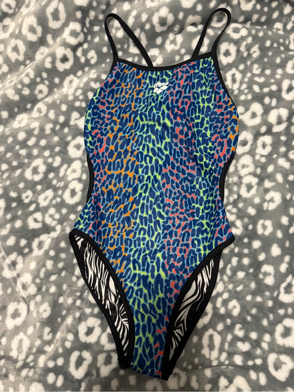 Women’s arena reversible swimsuit- size 26